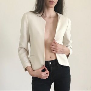 Aritzia Wilfred Exquis Crepe Cropped Blazer